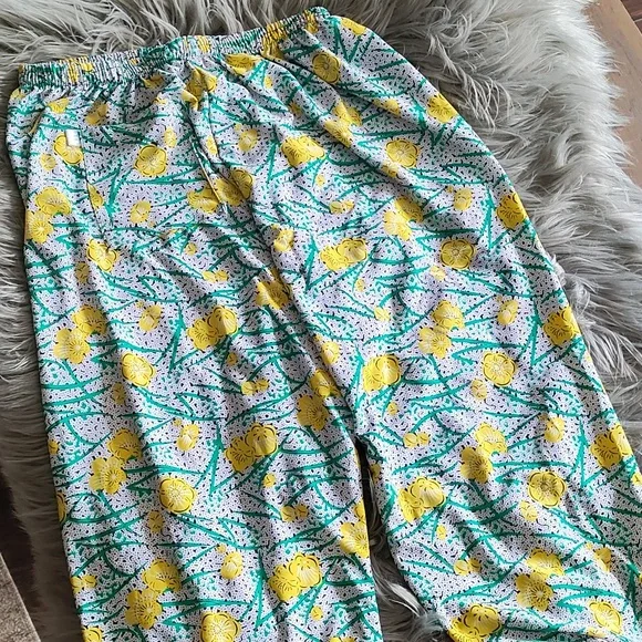 Pajama set - Picture 3 of 4